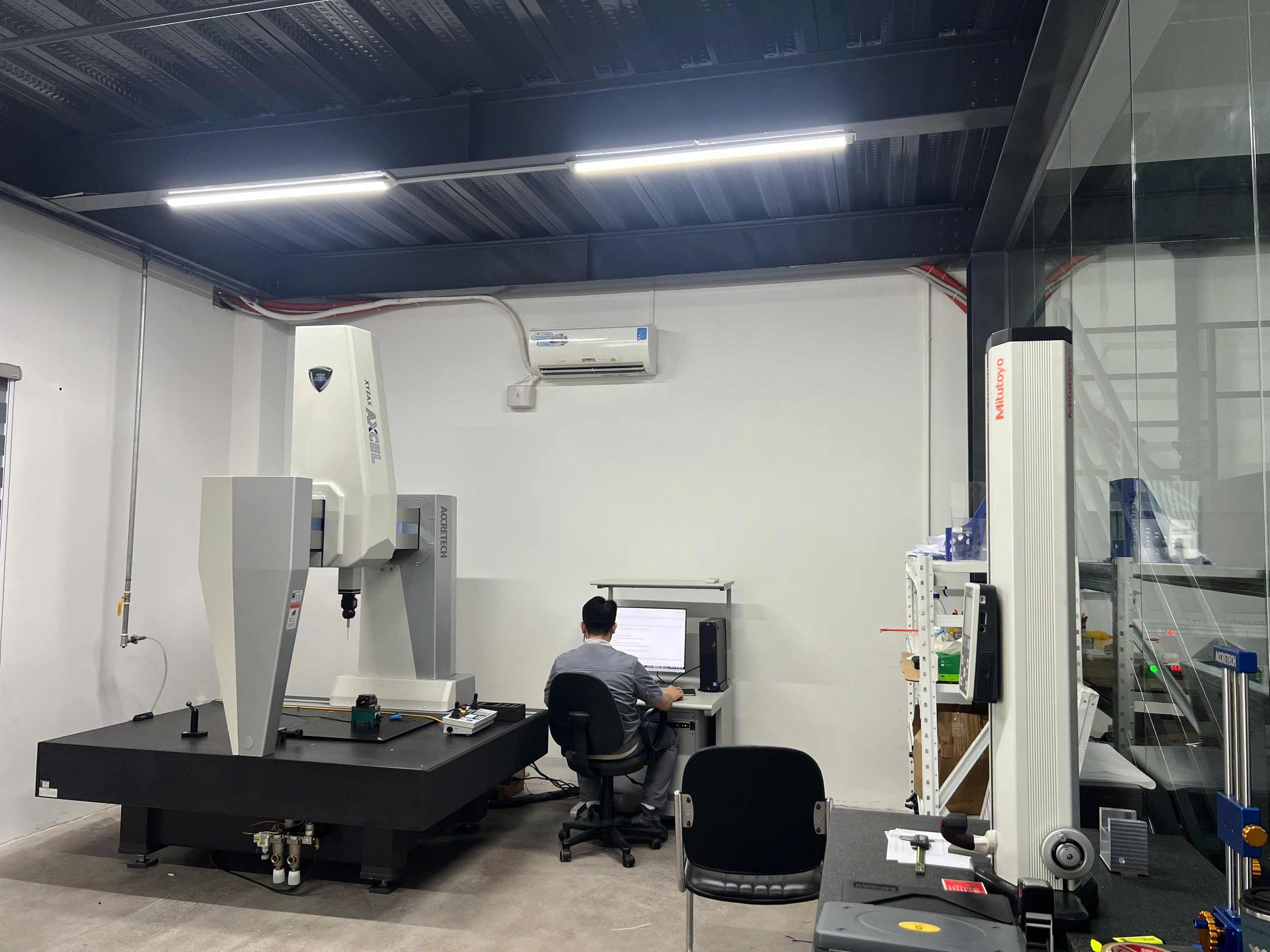 Phòng đo kiểm với máy đo tọa độ ba chiều tại GT TECH